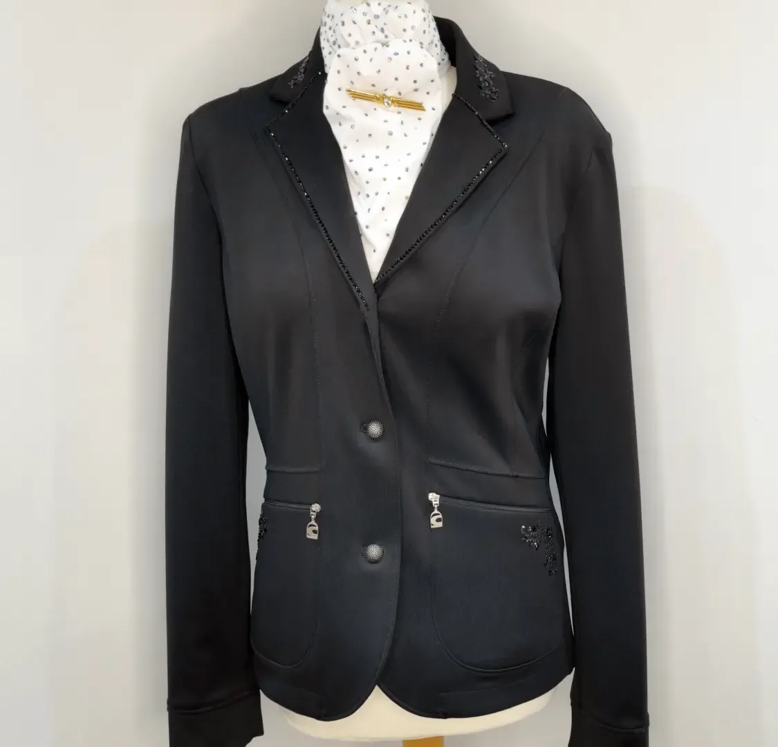 Cavallo Show Jacket with Lace and Crystals - Image 4